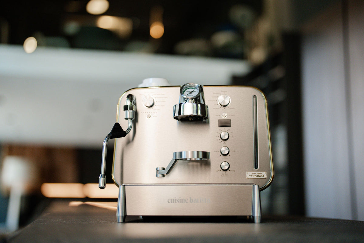 Cuisine Barista M3 capsule coffee machine on a kitchen countertop